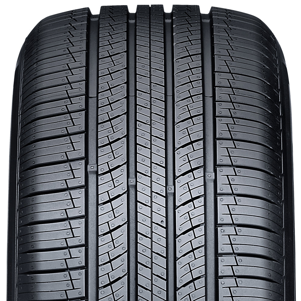 Nexen 235/60R18