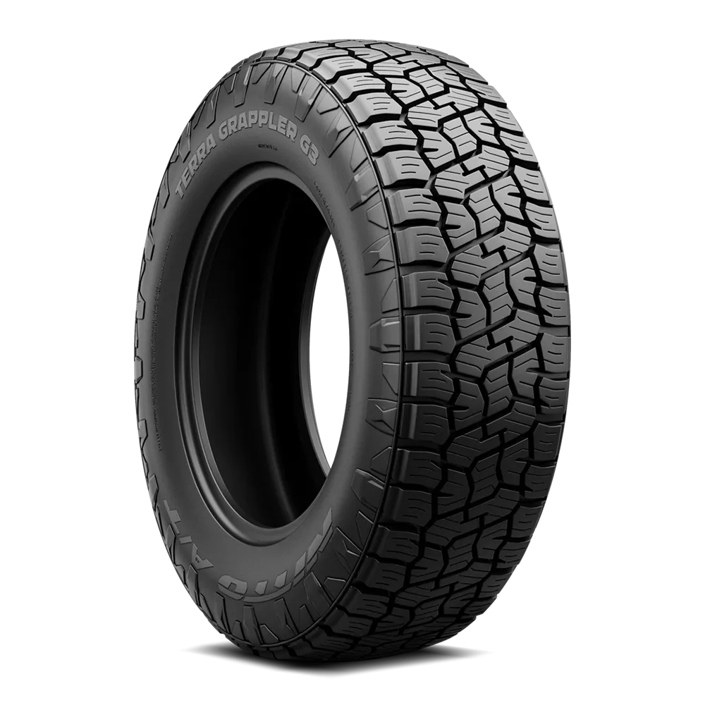 Nitto 285/45R22