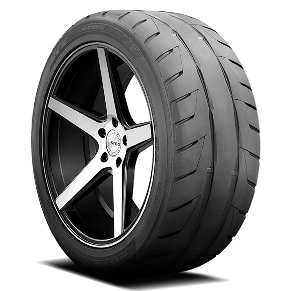 Nitto 235/40R17